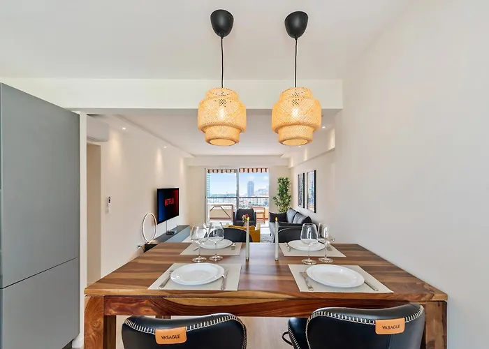 Monaco Border - Balcon Vue - Dd * 보솔레이